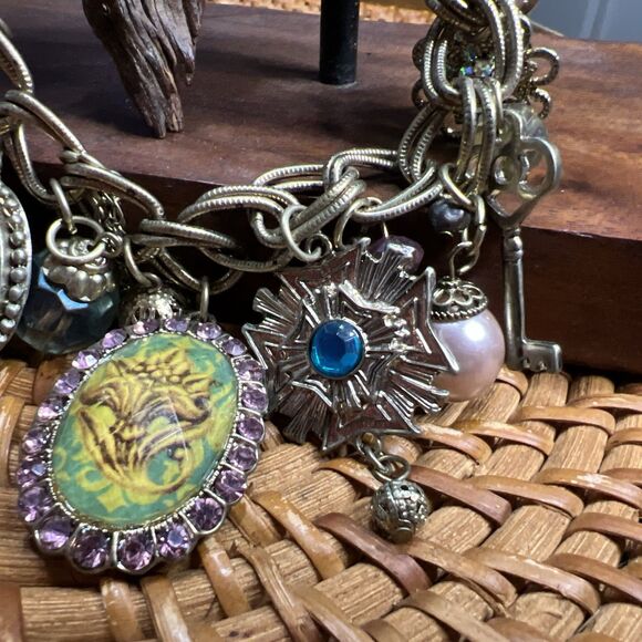 Chunky Charm Necklace - Brushed Gold Effect , Lobster Clasp 18” W/ 3” Extender - Picture 2 of 6